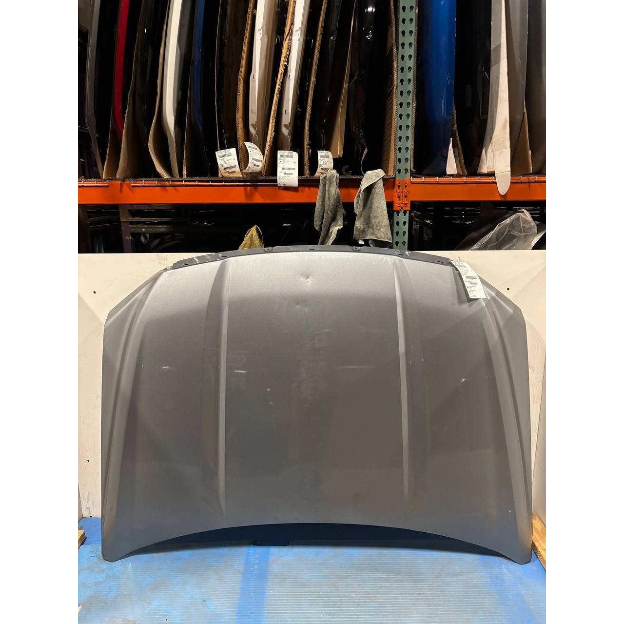 2021-2026 GMC Yukon Yukon  XL Hood 130H Sterling Sharkskin OEM 85112716 #2256