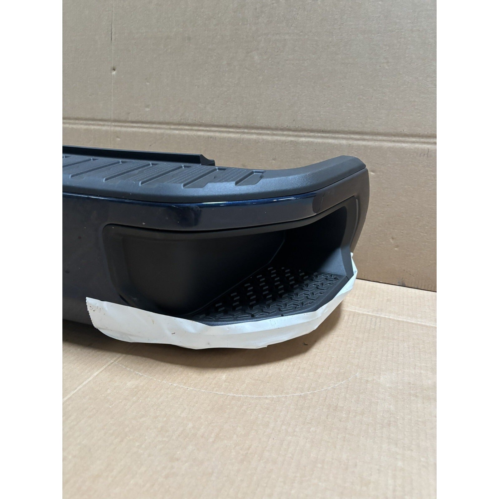 2020-2025 GMC Sierra 2500HD/3500HD Rear Bumper Assembly W/O SENSORS OEM BLUE