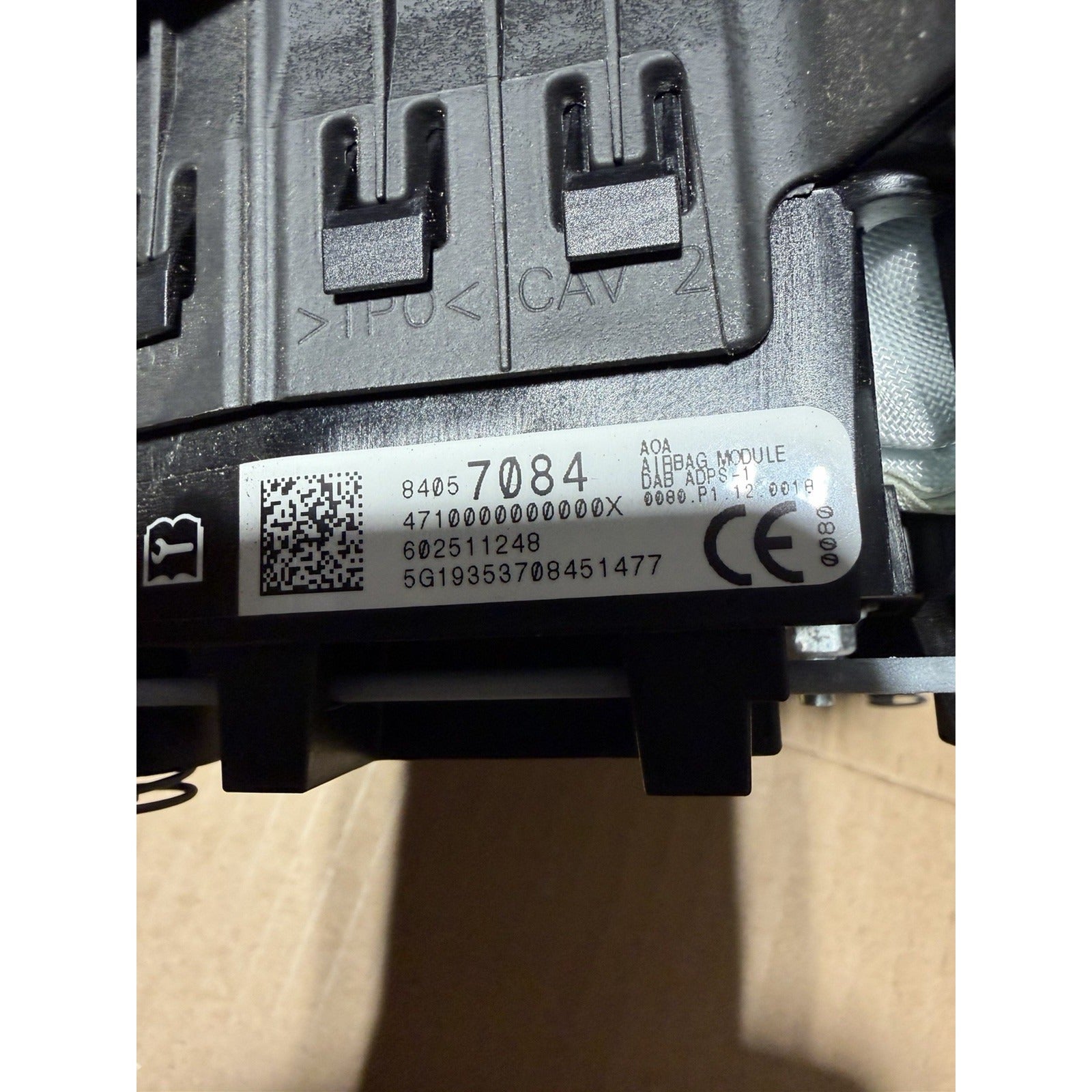 2014-2018 Chevrolet Silverado 1500 Wheel Airbag Driver Air Bag OEM 84057084